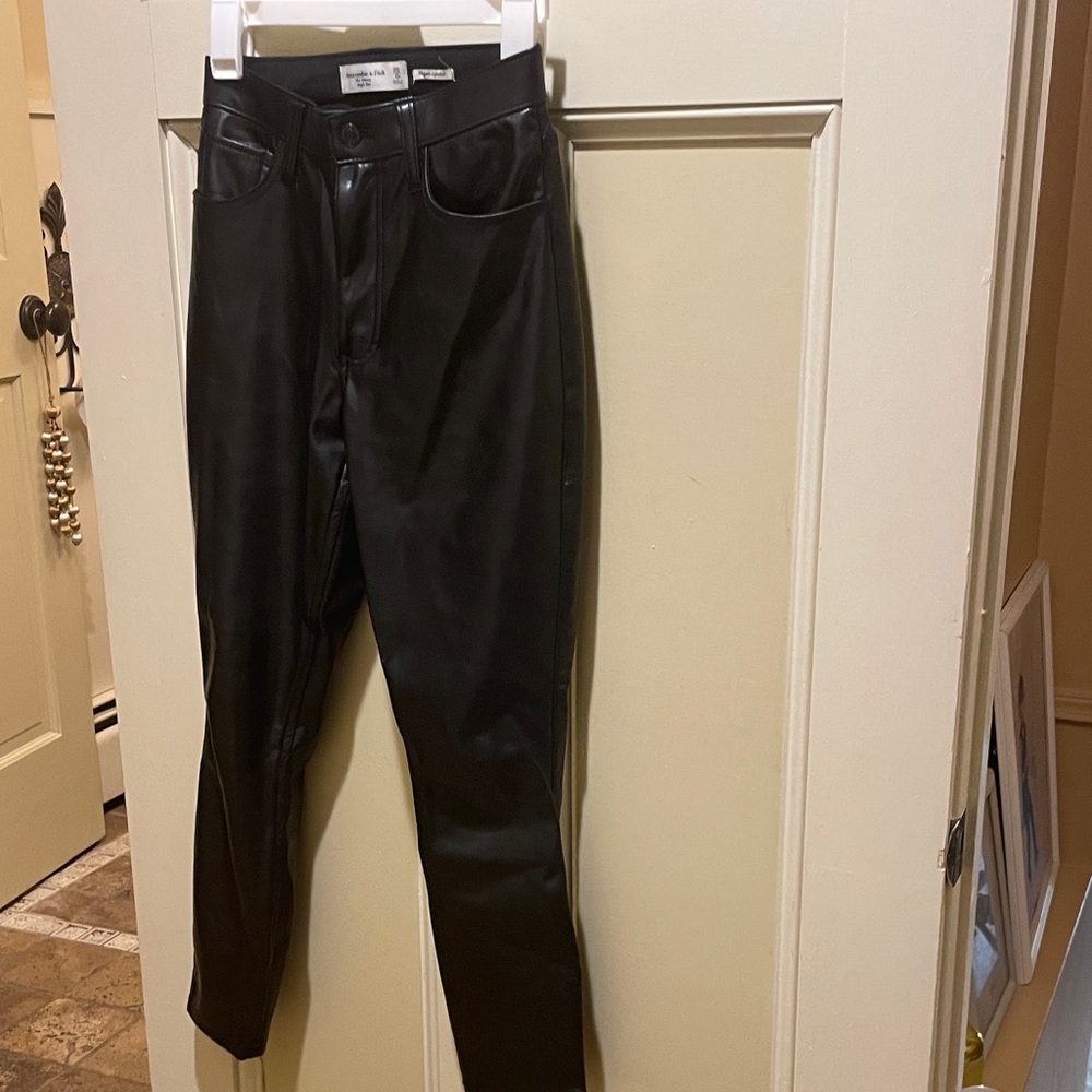 Abercrombie Black Faux Leather Pants skinny high rise